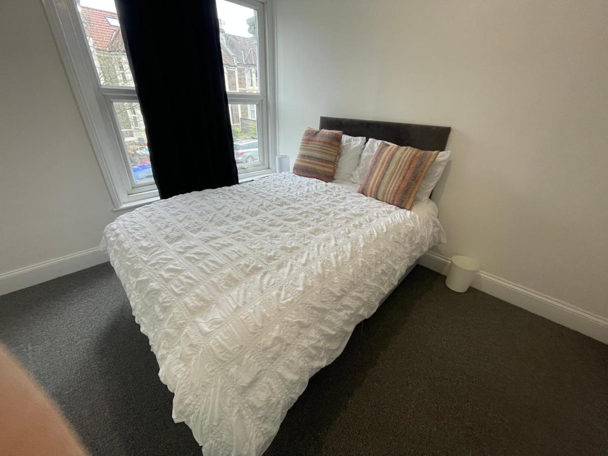 Lovely Room In Bristol 5 Kültér fotó